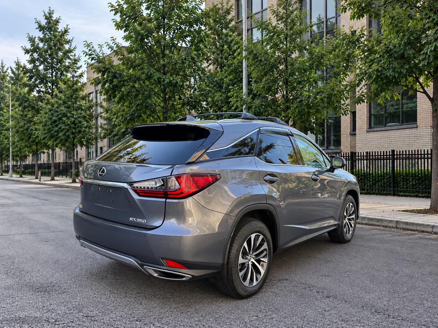 2021 LEXUS RX350 AWD photo 3