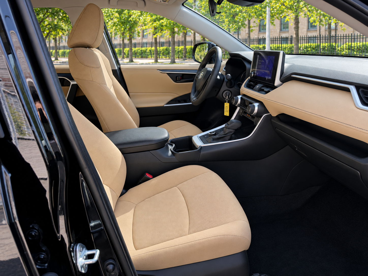 2024 TOYOTA RAV4 LE HYBRID photo 10