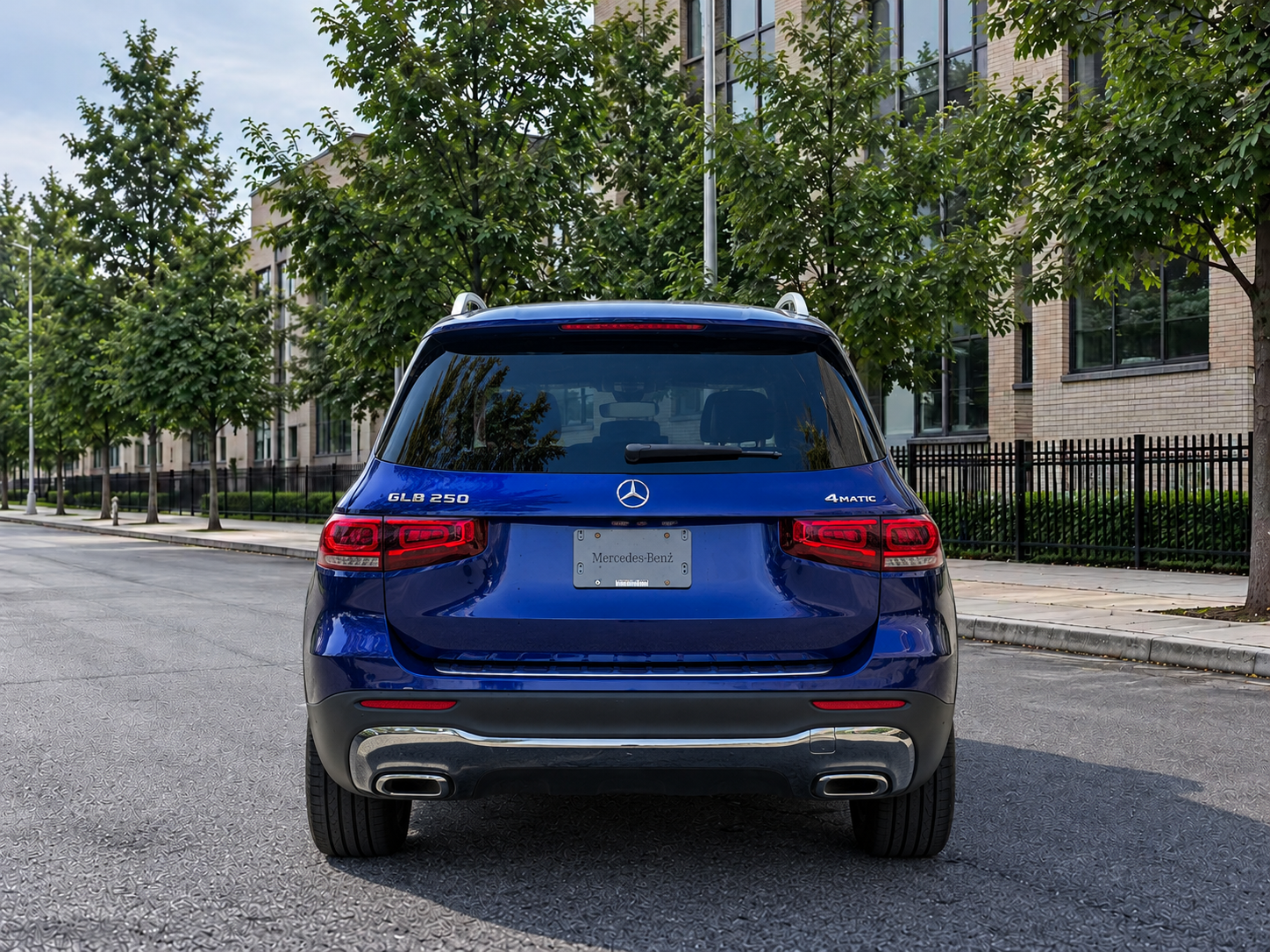 2021 Mercedes-Benz GLB photo 6