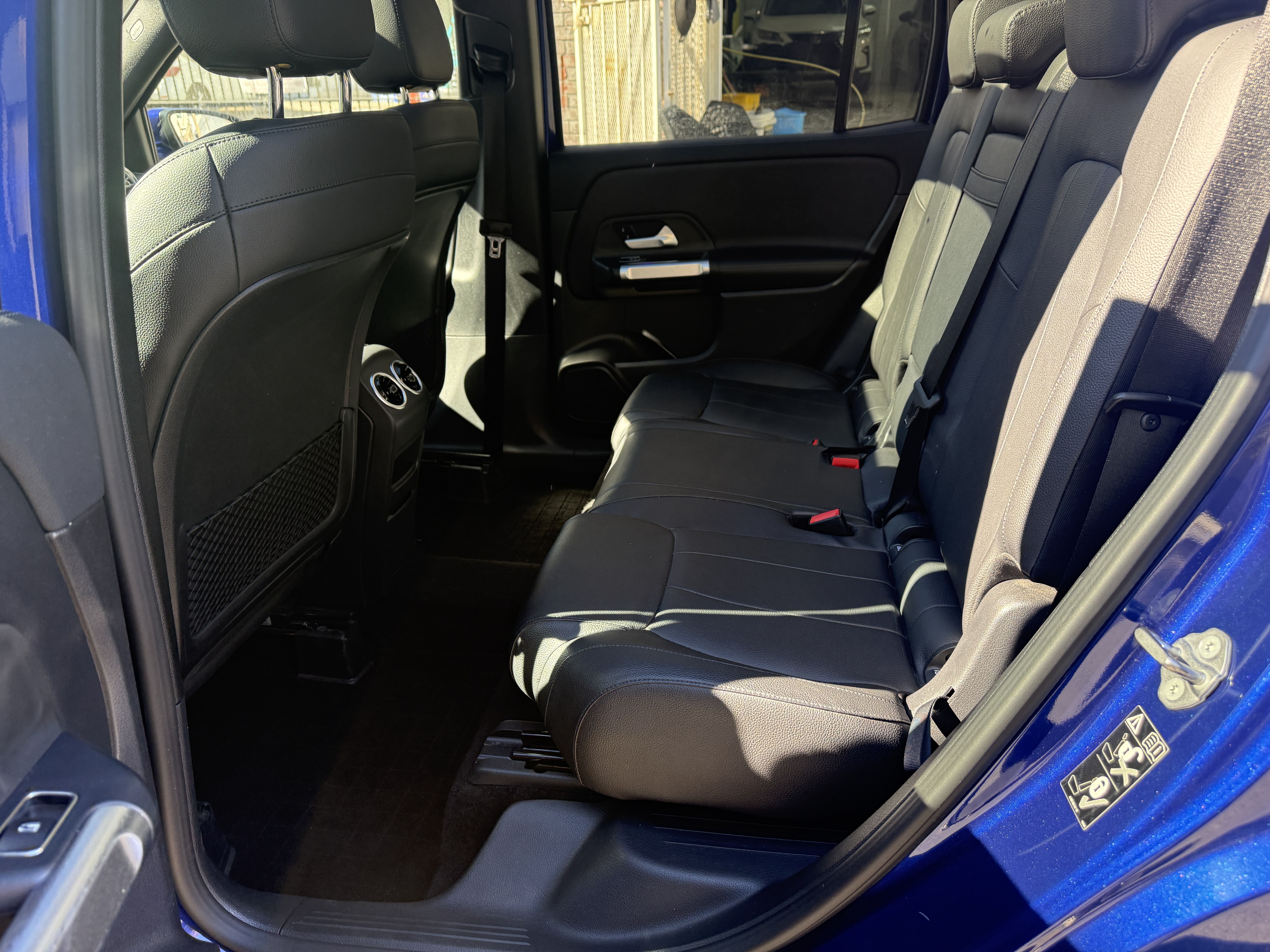 2021 Mercedes-Benz GLB photo 11