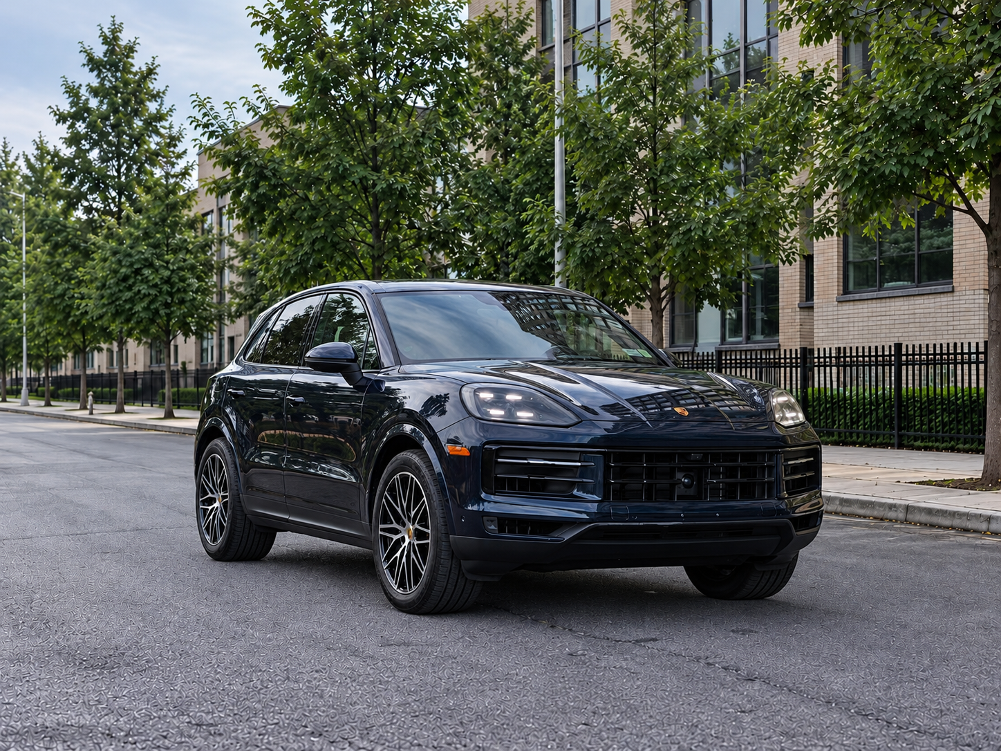 2024 Porsche CAYENNE