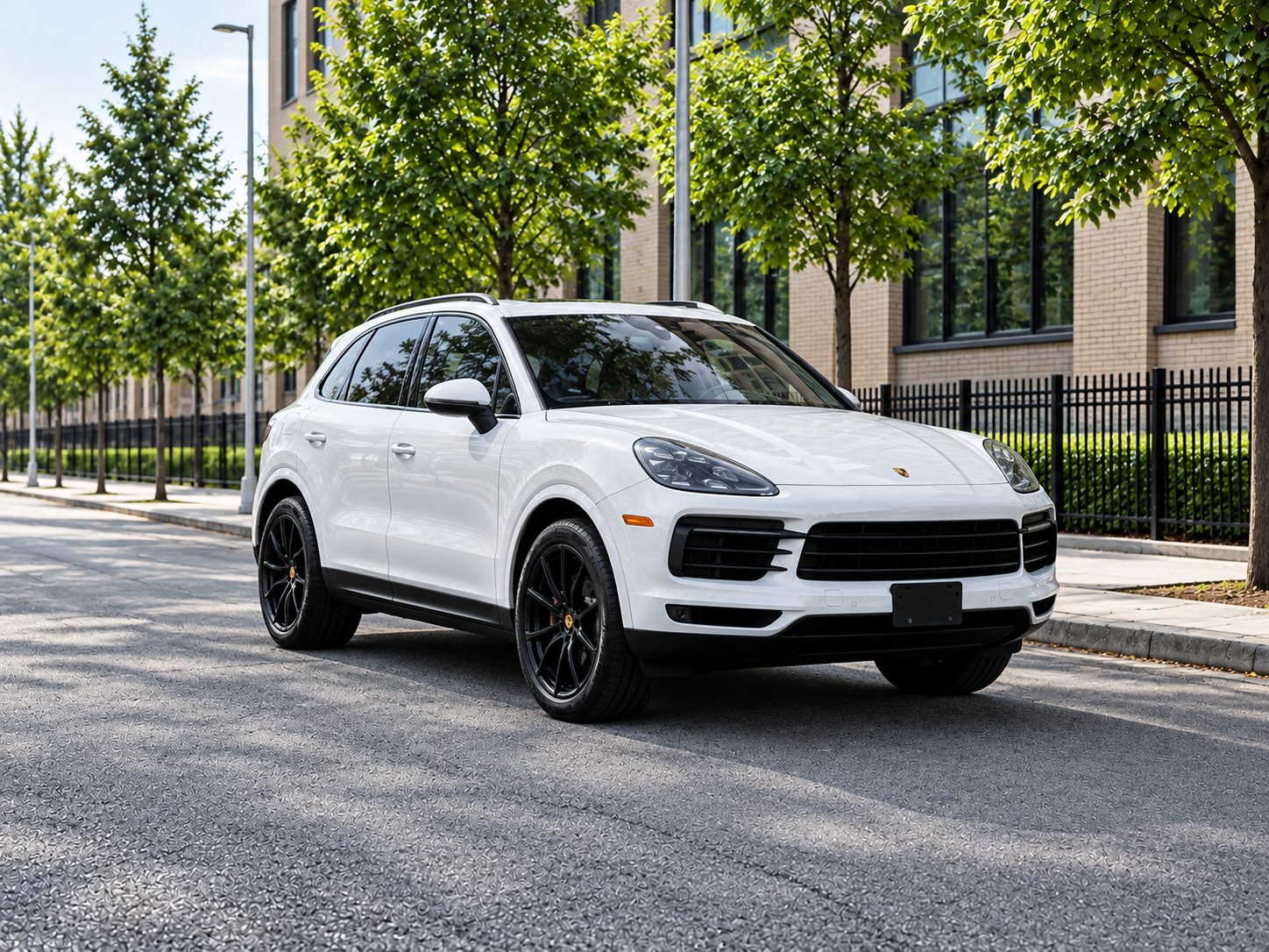 2019 PORSCHE CAYENNE S photo 4