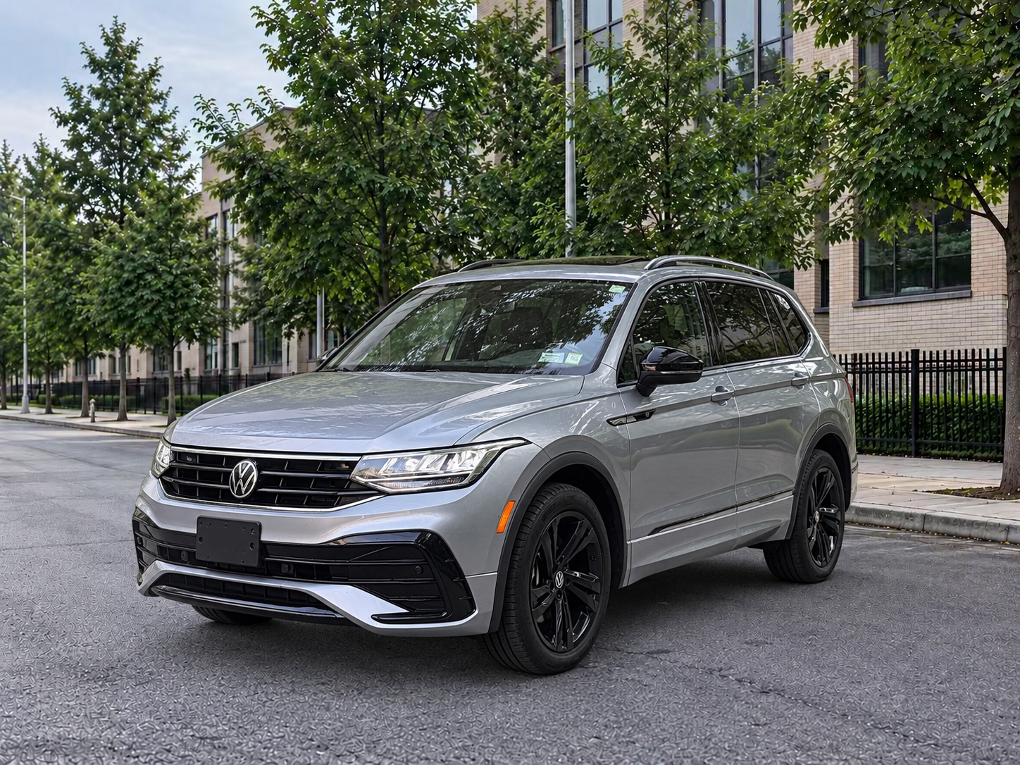 2024 VOLKSWAGEN TIGUAN SE R-LINE