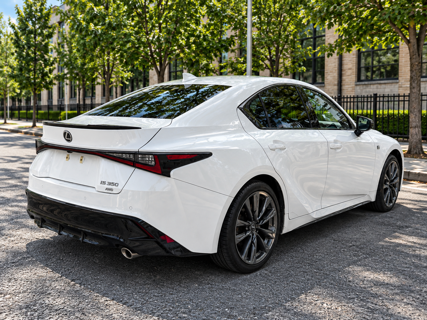 2025 LEXUS IS F SPORT photo 5