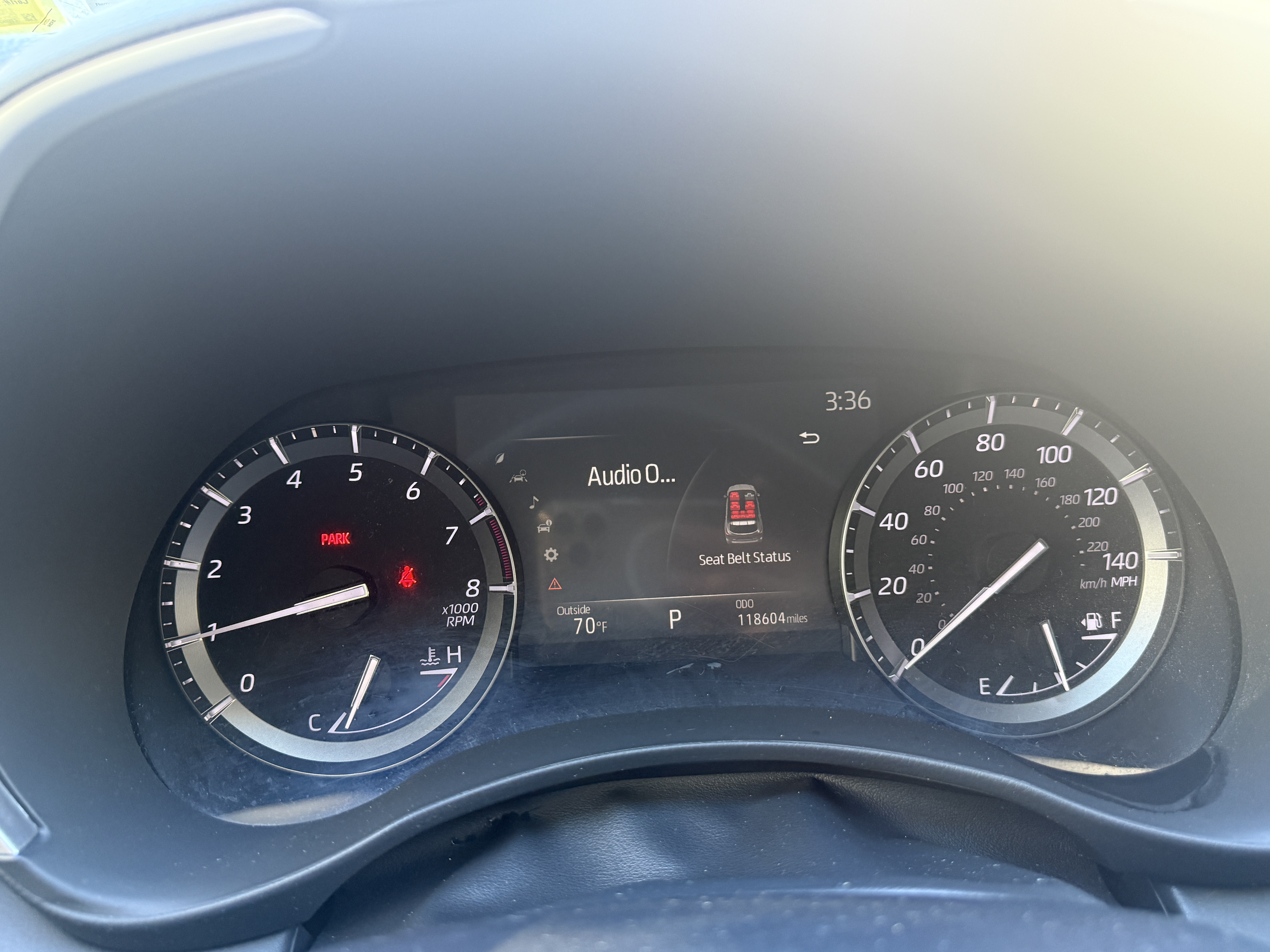 2020 TOYOTA HIGHLANDER XLE photo 10