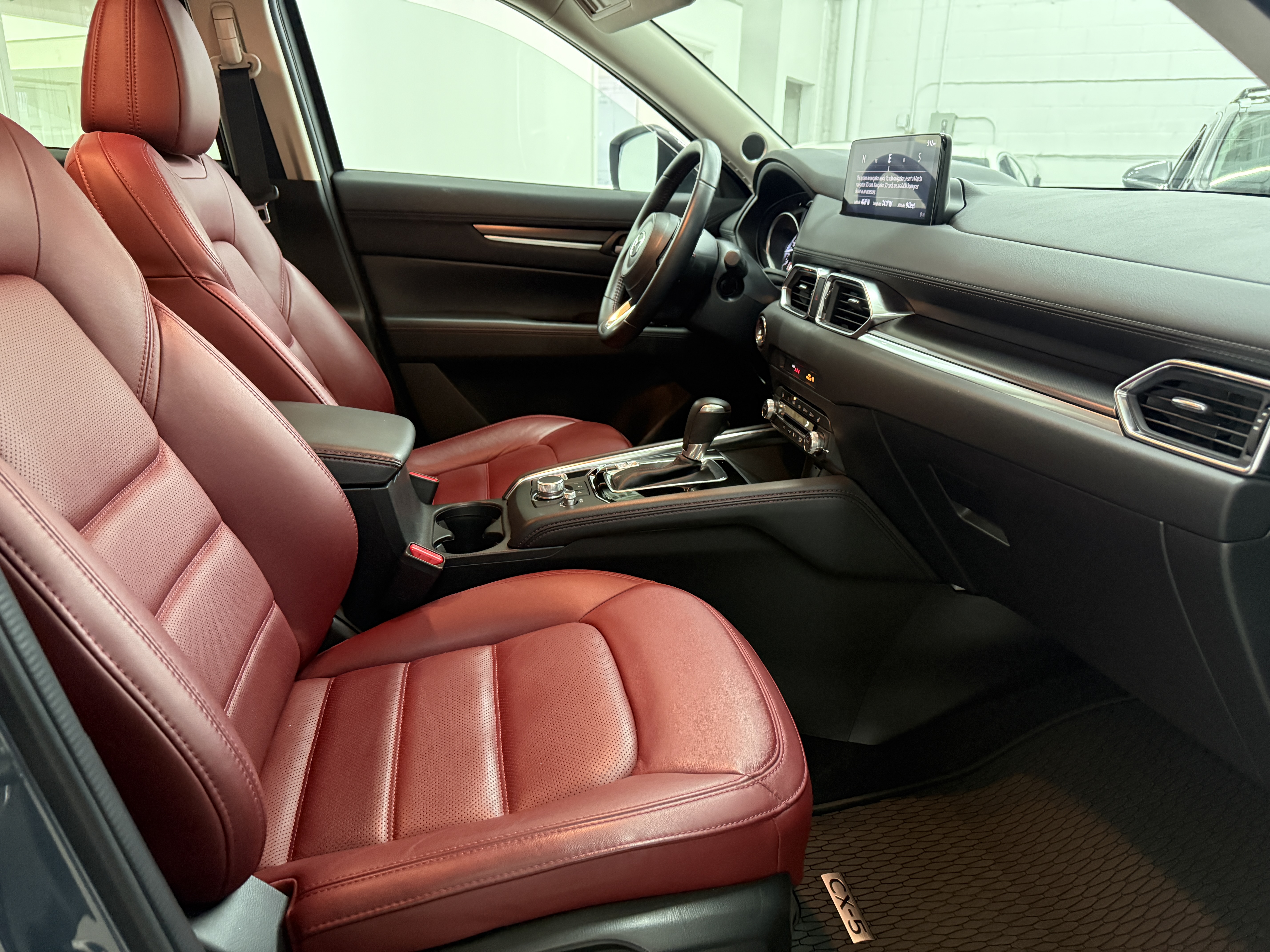 2025 Mazda CX5 Carbon Edition photo 10