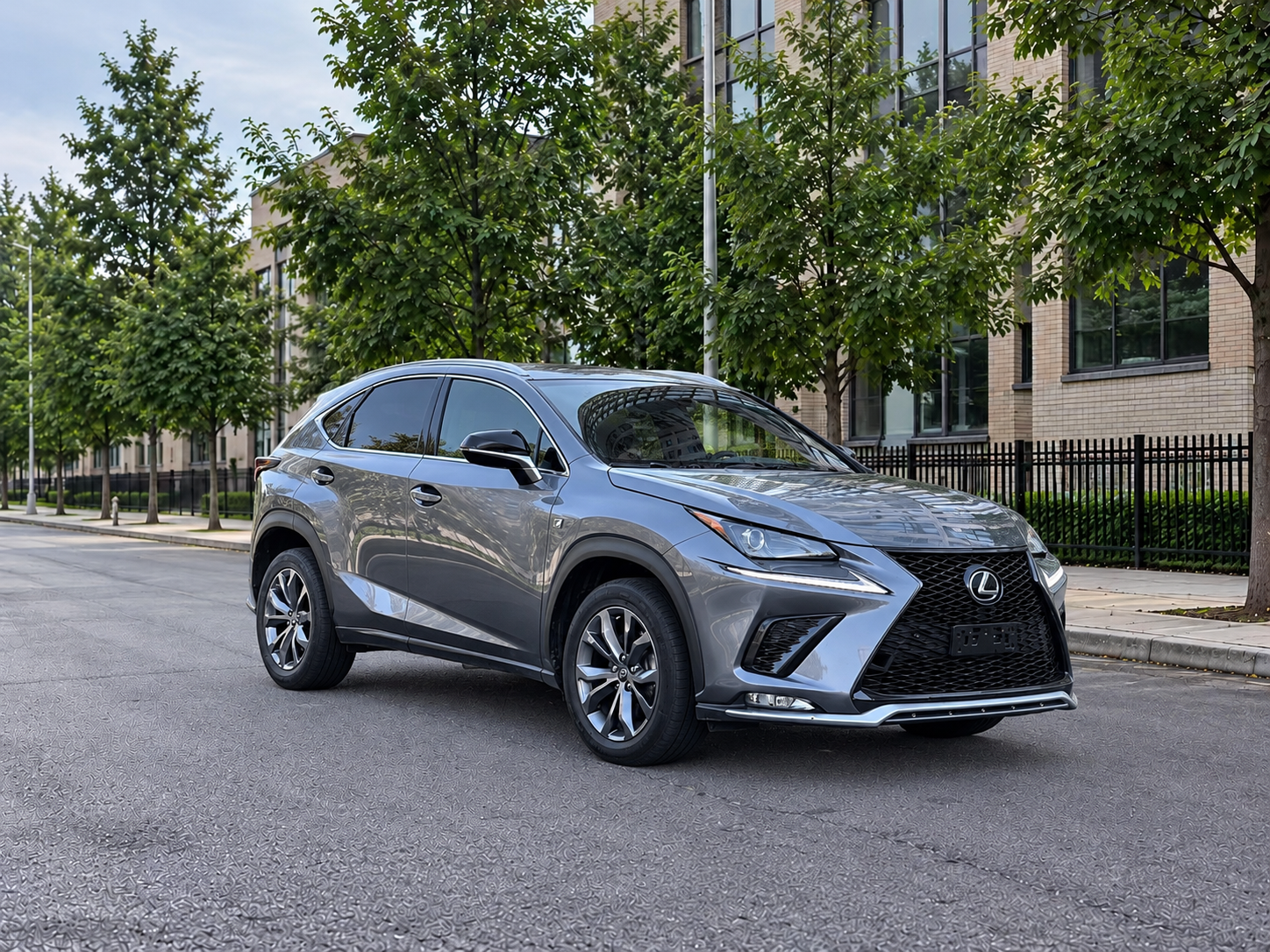 2020 LEXUS NX300 FSPORT photo 4
