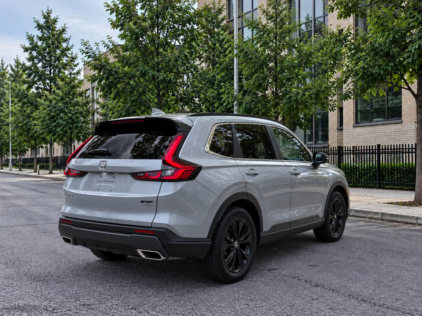2024 HONDA CRV HYBRID Touring photo 2