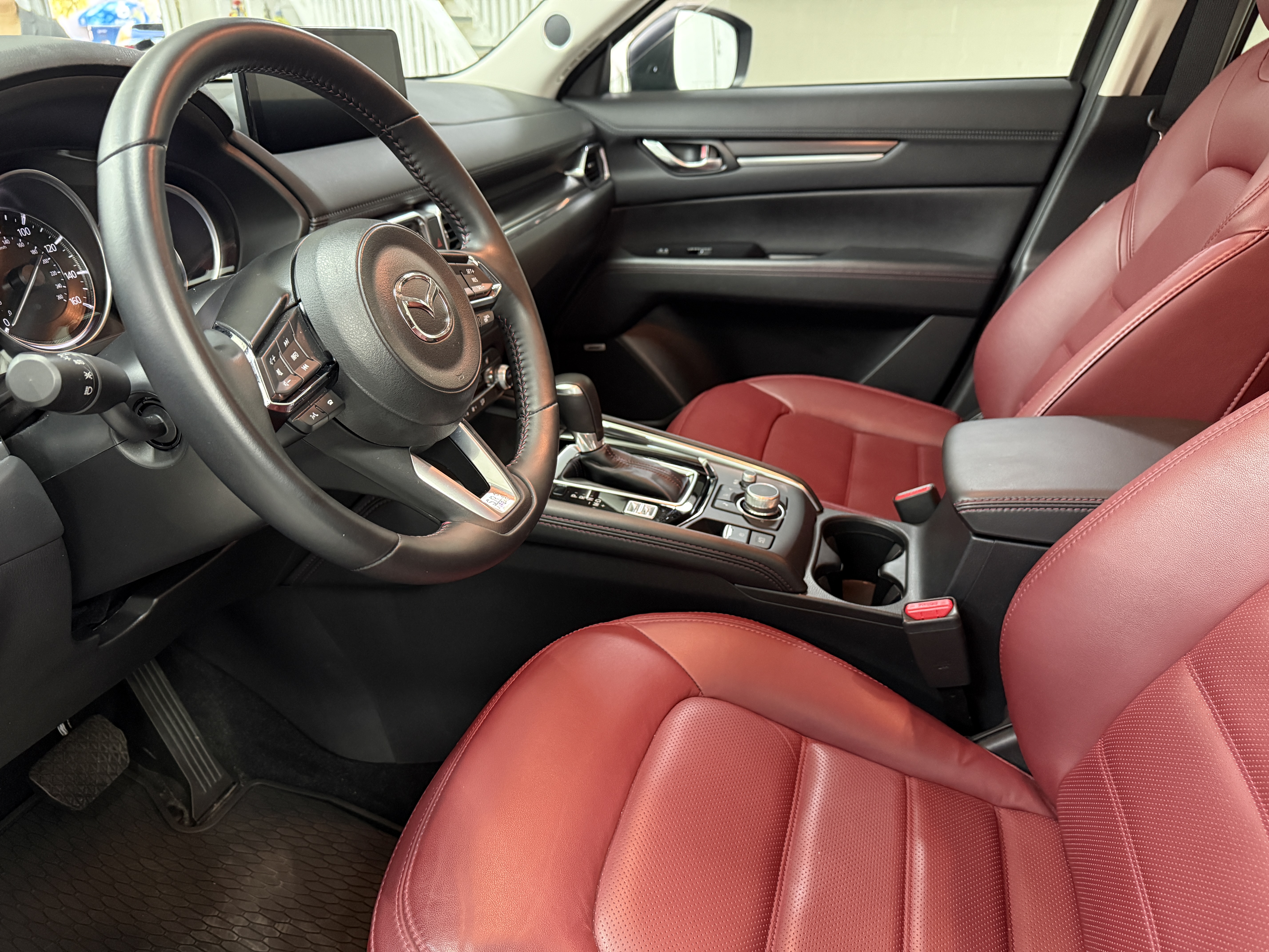 2025 Mazda CX5 Carbon Edition photo 12