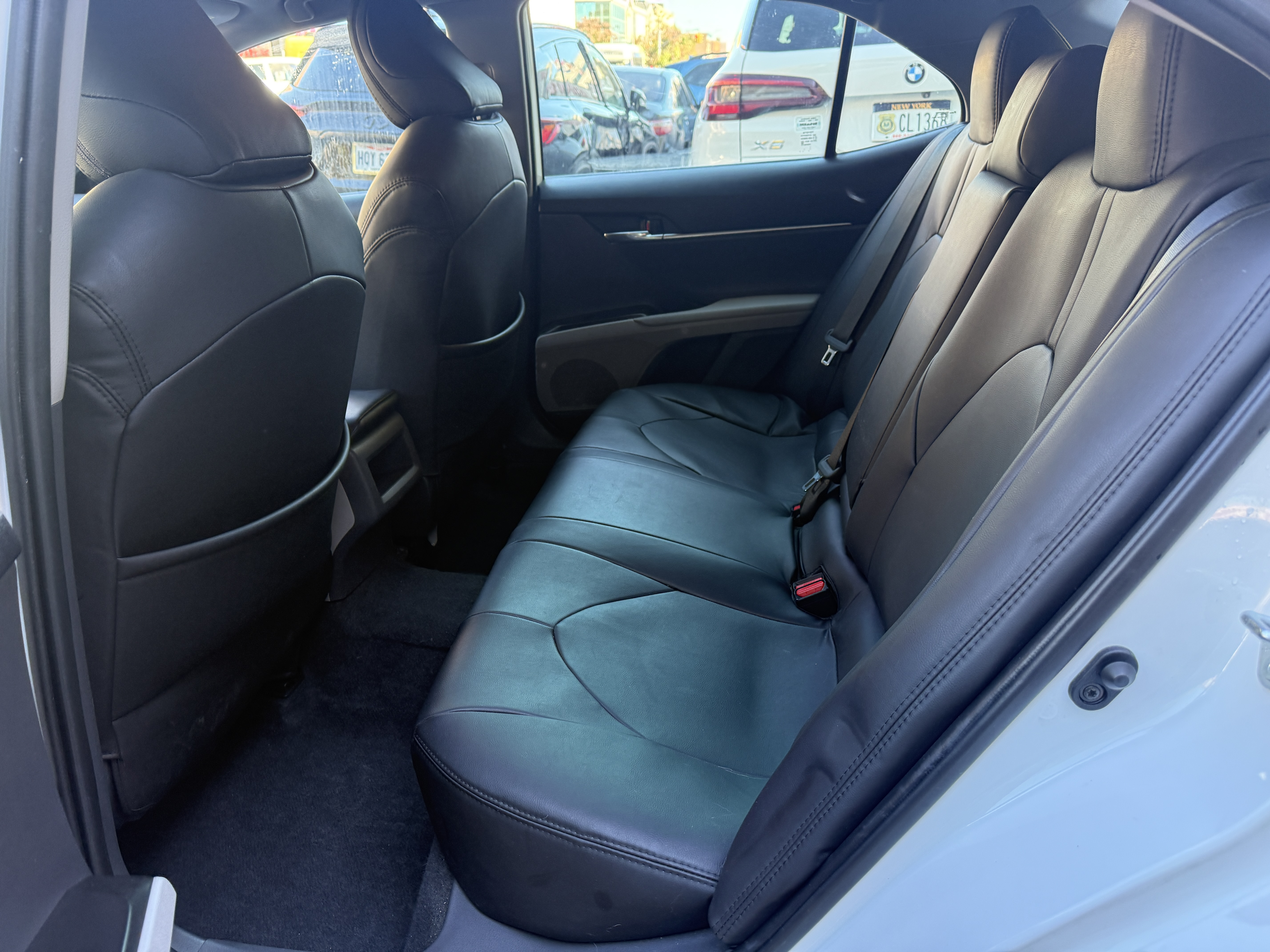 2021 TOYOTA CAMRY LE photo 11