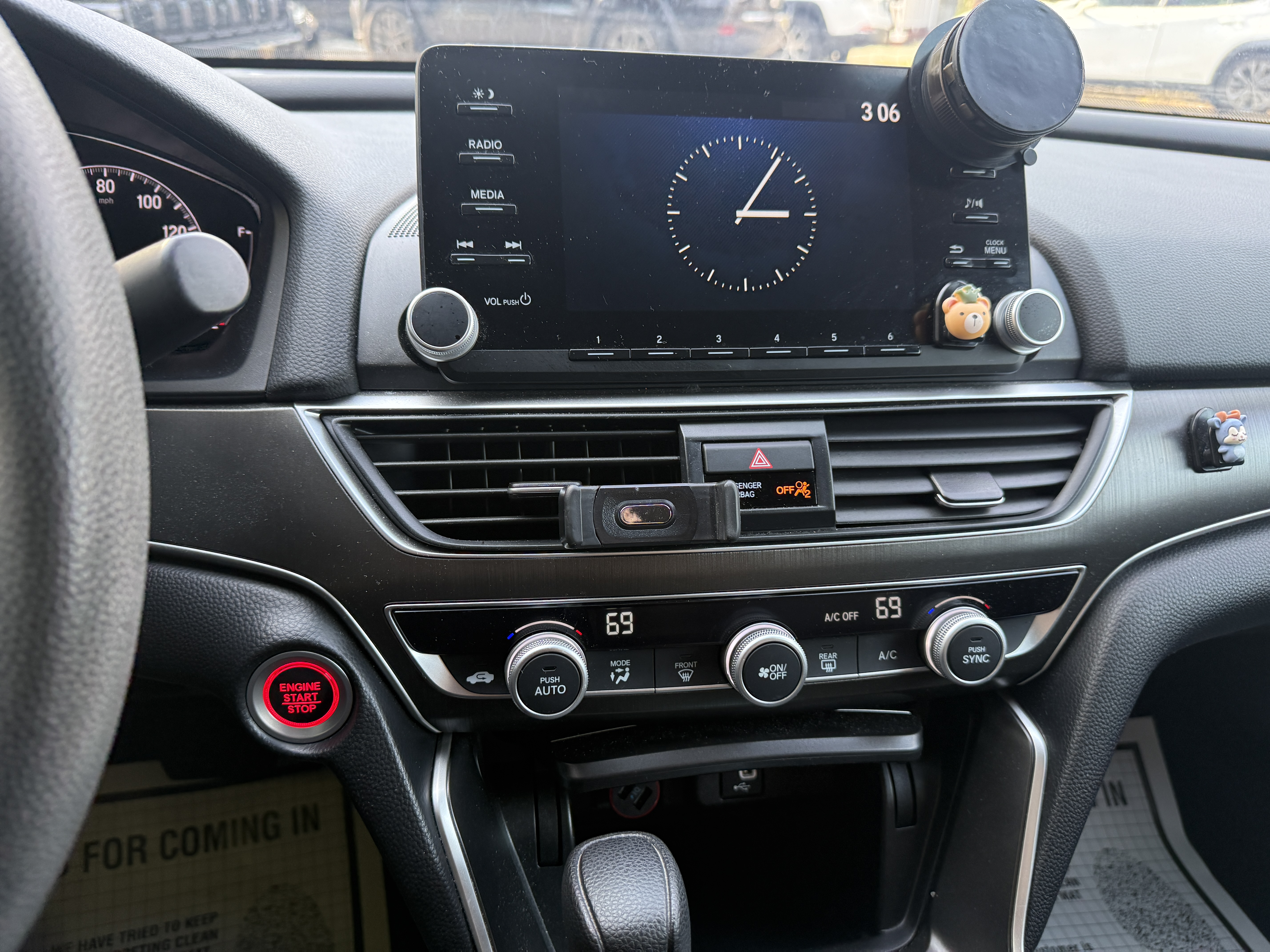 2020 HONDA ACCORD LX photo 9